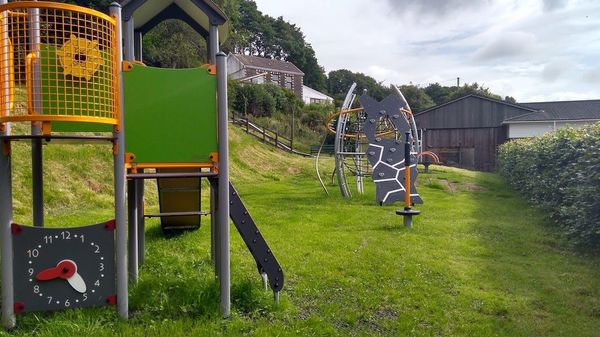 Ynysmeudwy Park climbing frame and slide